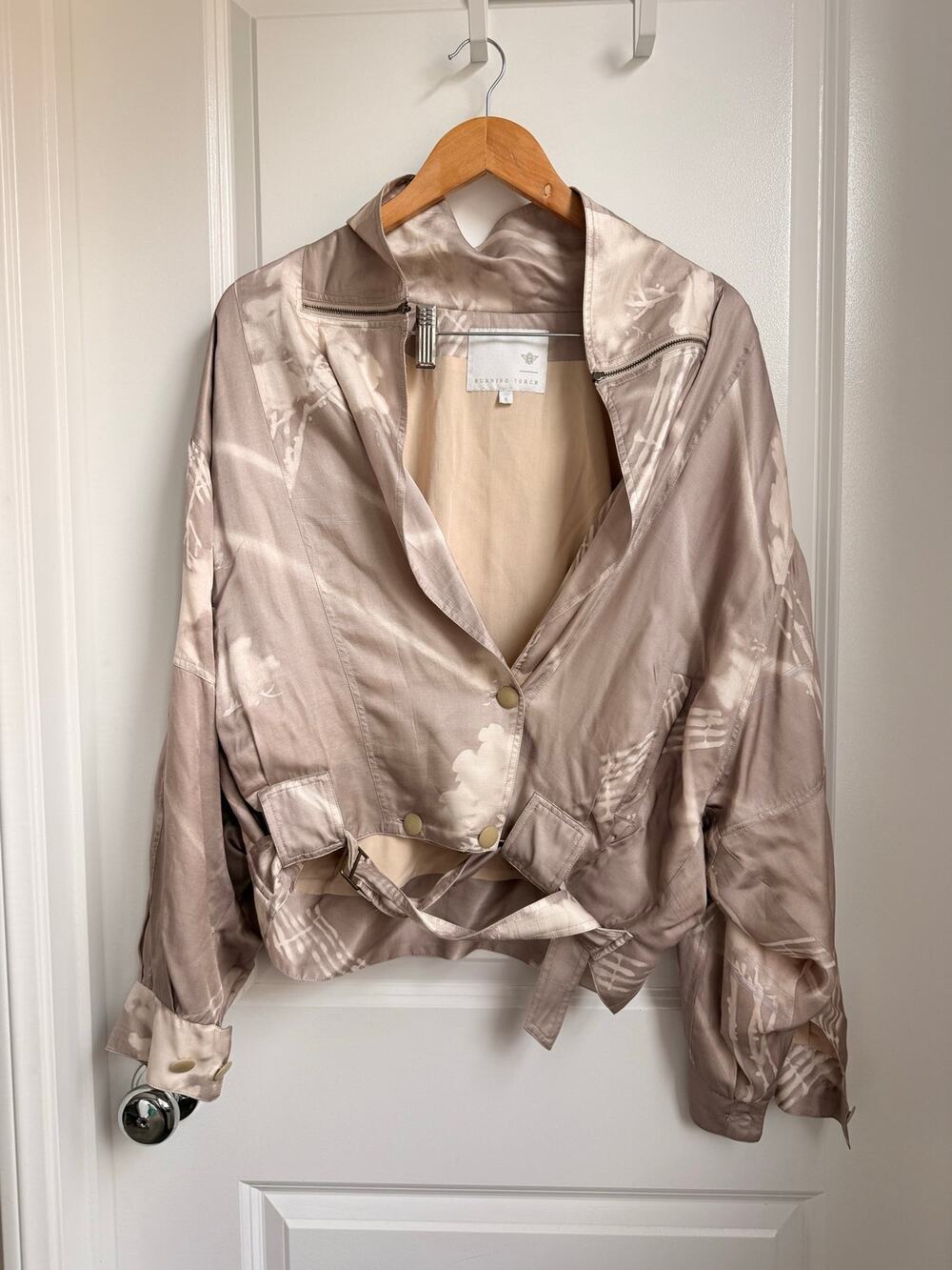 Burning Torch Silk Blend Belted Jacket Blazer Small